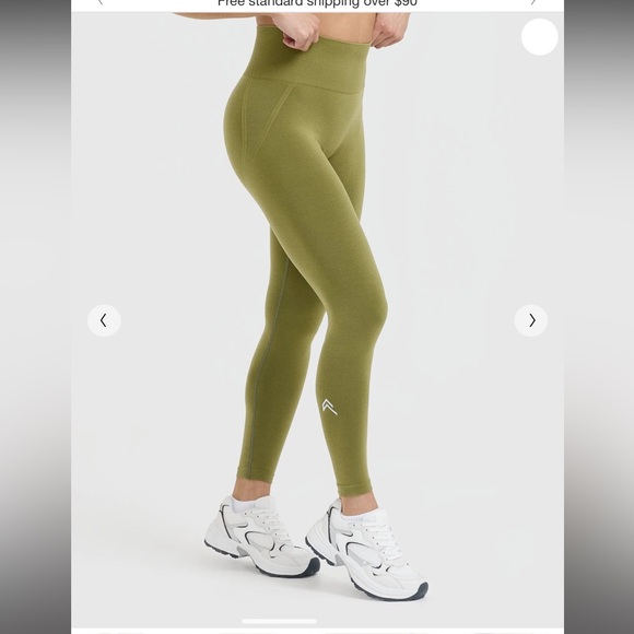 ONER ACTIVE • EFFORTLESS SEAMLESS LEGGINGS • OLIVE GREEN • SMALL/REGULAR/SHORT - Picture 3 of 6